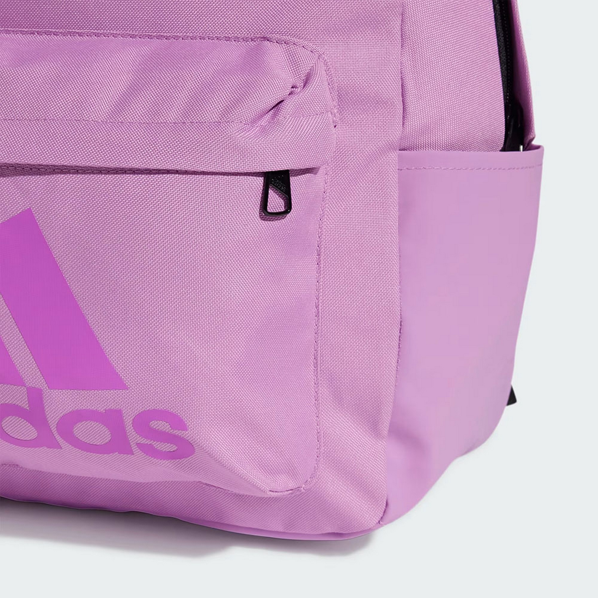 Рюкзак спортивный 44x33x15см, 22л Adidas Classic Badge of Sport IZ1886 Фиолетовый 2000_2000